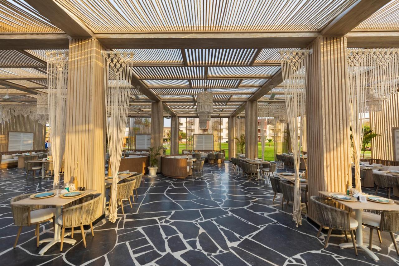 Sunrise Crystal Bay Resort -Grand Select (Adults Only) Hurghada Exterior photo The restaurant