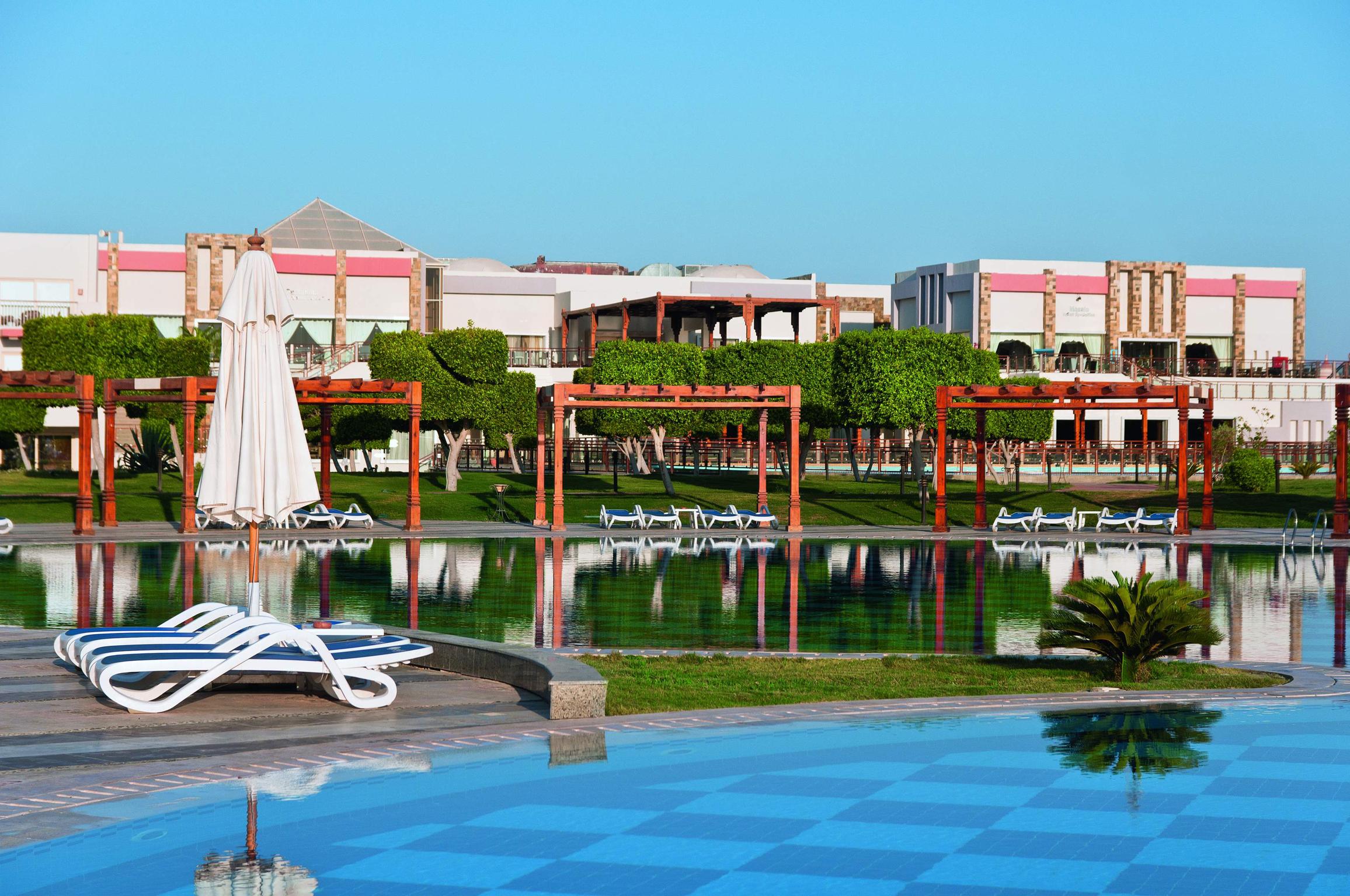 Sunrise Crystal Bay Resort -Grand Select (Adults Only) Hurghada Exterior photo El Alamein